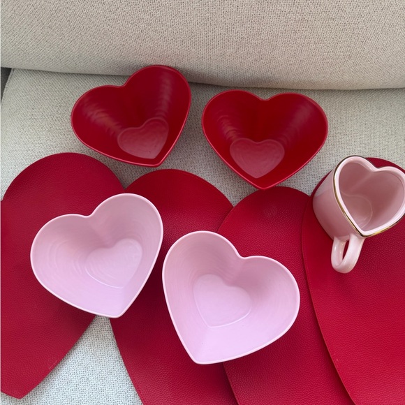 Threshold Target Valentines Day Table Setting - Picture 2 of 5